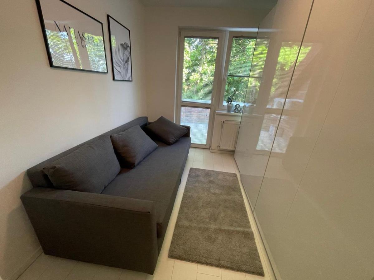 Gabica Apartman Debrecen Buitenkant foto