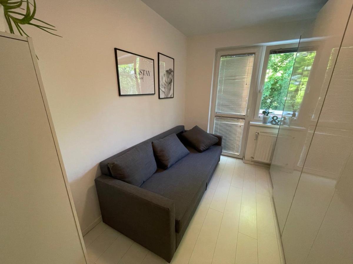 Gabica Apartman Debrecen Buitenkant foto