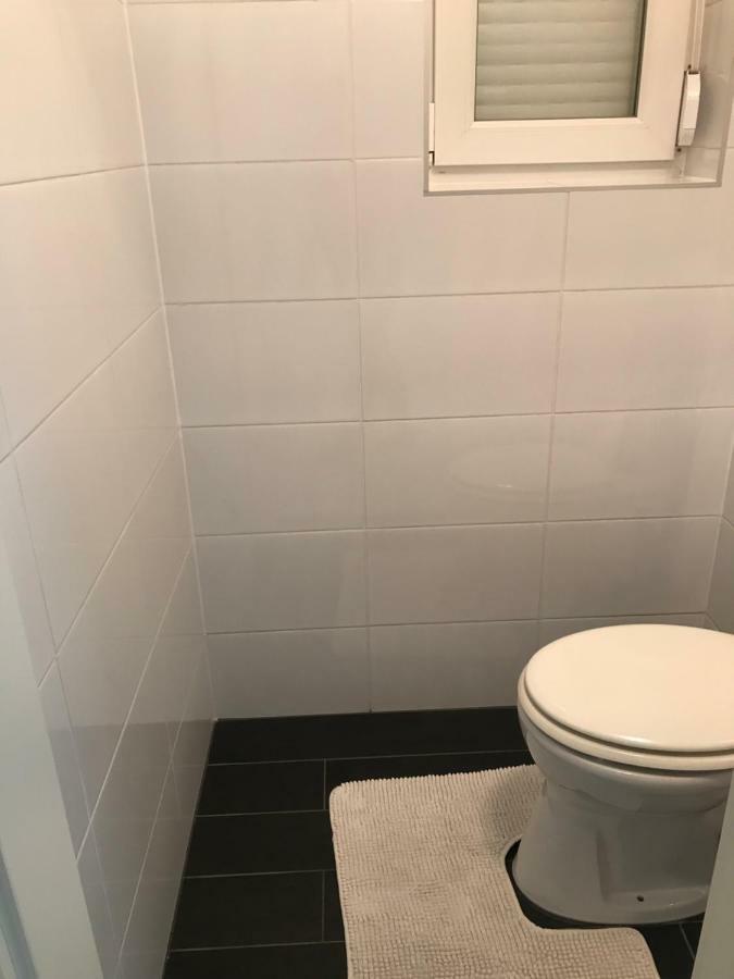 Gabica Apartman Debrecen Buitenkant foto